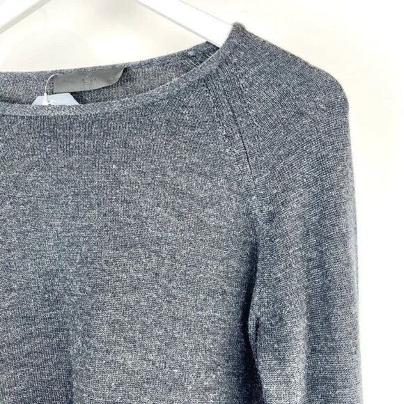 Co PF/15 Grey Cropped Bell-Sleeve Wool Pullover - Picture 3 of 7